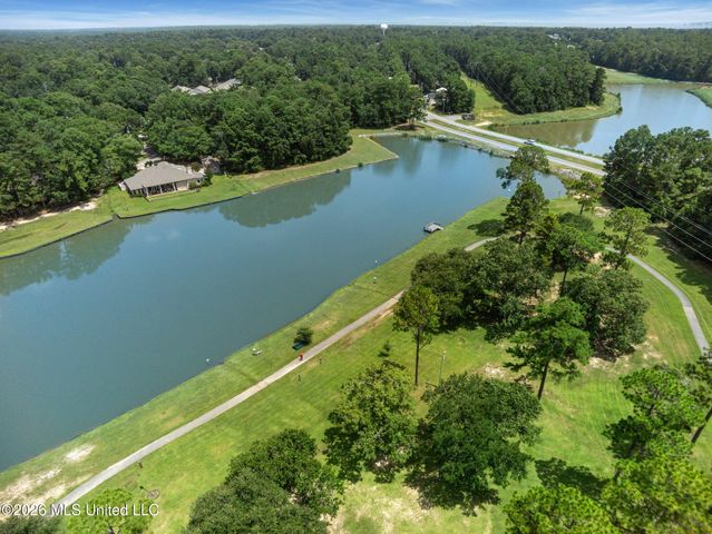 8715 Pine Ridge Boulevard, Diamondhead, MS 39525