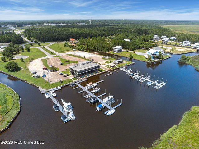 8715 Pine Ridge Boulevard, Diamondhead, MS 39525