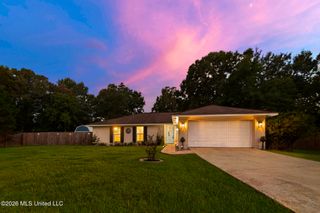 8715 Pine Ridge Boulevard, Diamondhead, MS 39525