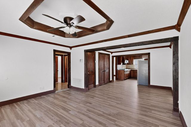 401 E Miller Road, Garland, TX 75041