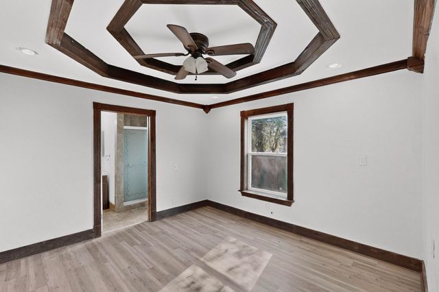 401 E Miller Road, Garland, TX 75041