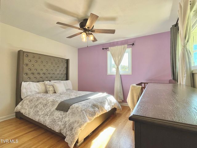 2713 South Highway 81, Jonesborough, TN 37659