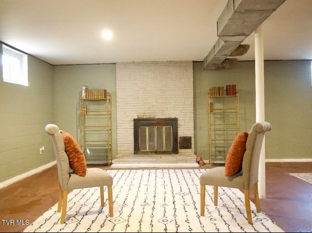 2713 South Highway 81, Jonesborough, TN 37659