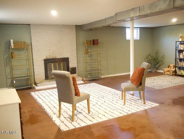 2713 South Highway 81, Jonesborough, TN 37659