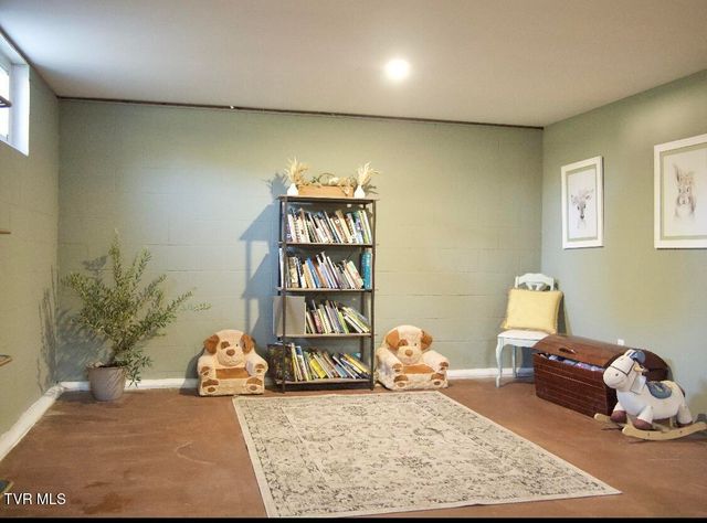 2713 South Highway 81, Jonesborough, TN 37659