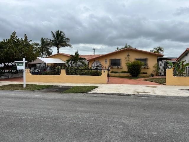 9832 SW 27th Ter, Miami, FL 33165