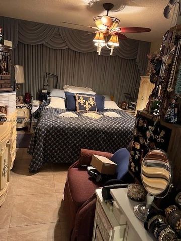 9832 SW 27th Ter, Miami, FL 33165