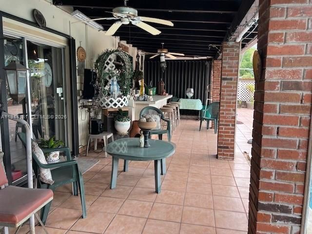 9832 SW 27th Ter, Miami, FL 33165