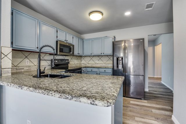1004 Brae Loch Drive, Dallas, TX 75217