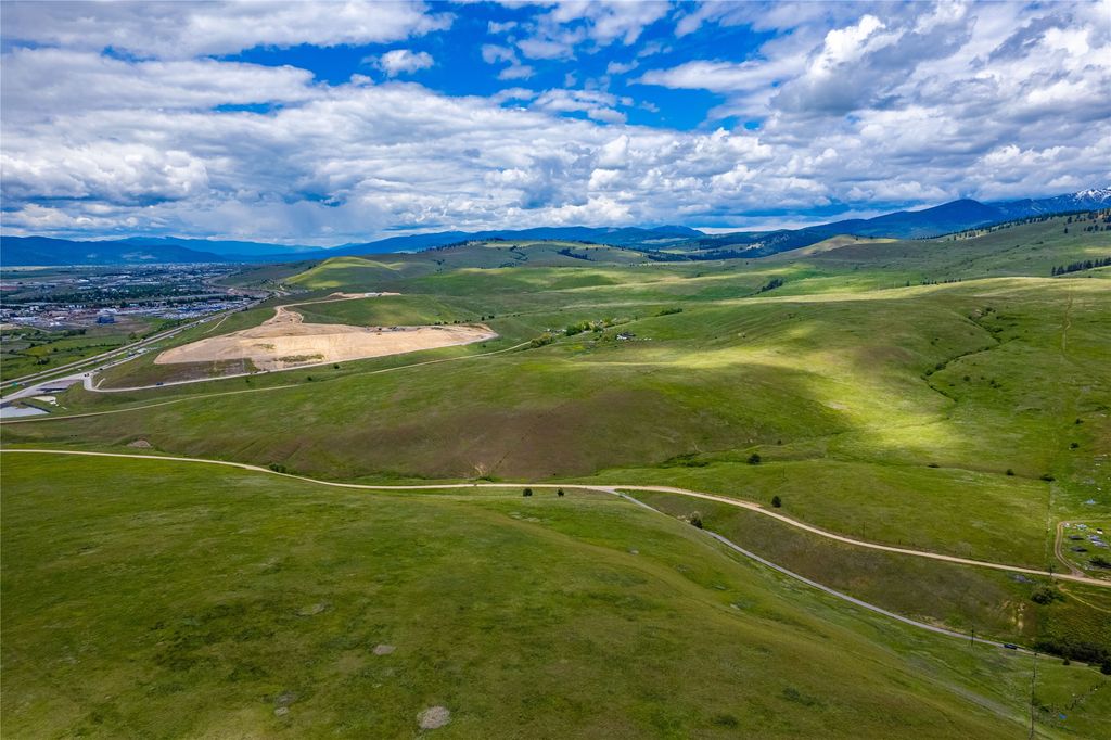 3900 Coal Mine Road, Missoula, MT 59802 photo 10