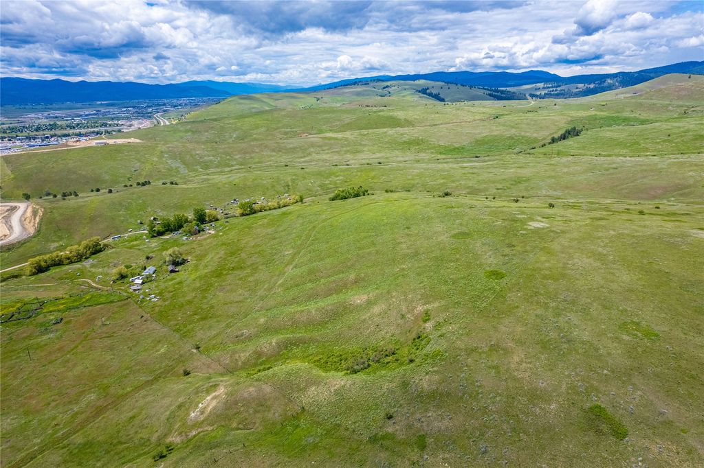 3900 Coal Mine Road, Missoula, MT 59802 photo 23