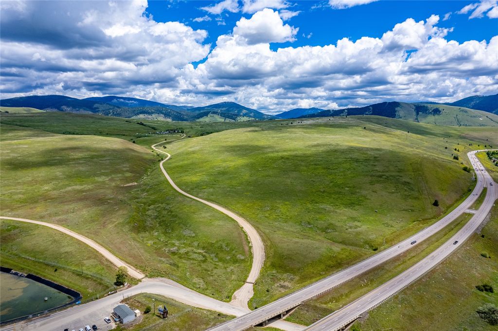 3900 Coal Mine Road, Missoula, MT 59802 photo 5