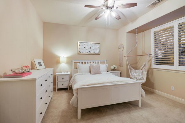 3835 Deer Ridge Ln, Auburn, CA 95602