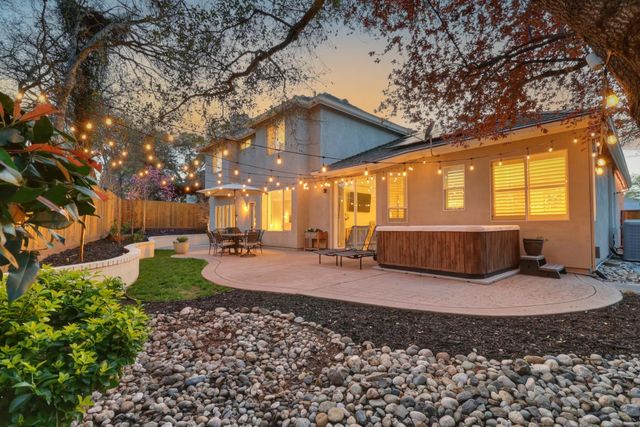 3835 Deer Ridge Ln, Auburn, CA 95602