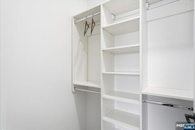 660 Bloomfield Avenue 402, Bloomfield, NJ 07003