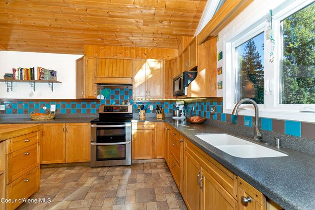362 Winding WAY, Sandpoint, ID 83864