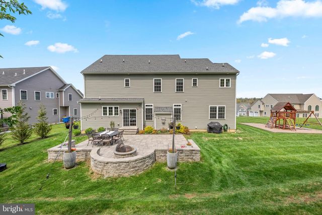 10 GIANA WAY, Glen Mills, PA 19342