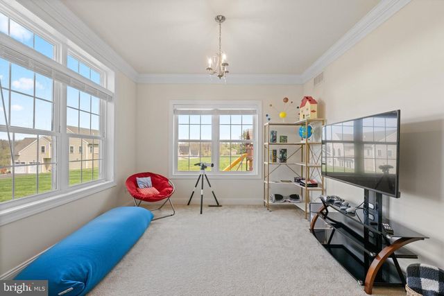 10 GIANA WAY, Glen Mills, PA 19342