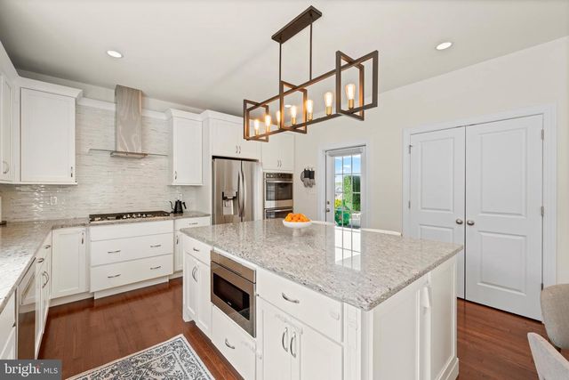 10 GIANA WAY, Glen Mills, PA 19342