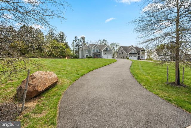 10 GIANA WAY, Glen Mills, PA 19342