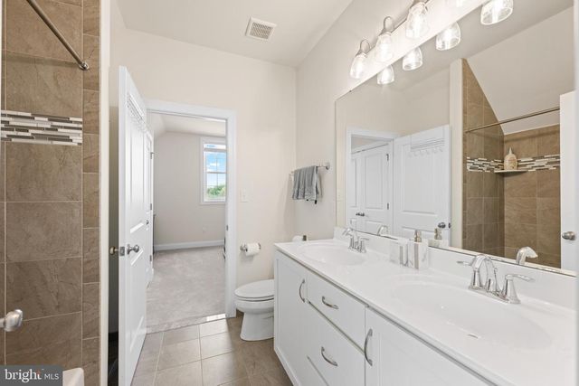 10 GIANA WAY, Glen Mills, PA 19342