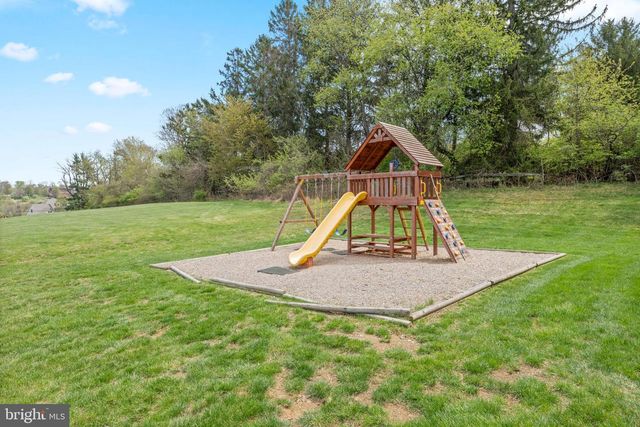 10 GIANA WAY, Glen Mills, PA 19342