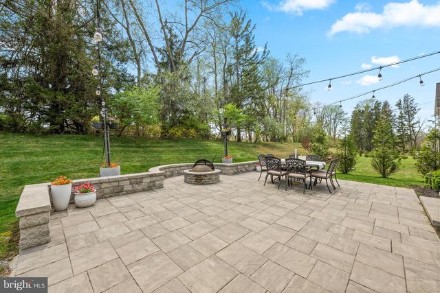 10 GIANA WAY, Glen Mills, PA 19342