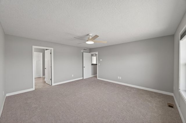 1083 152nd Avenue NW, Andover, MN 55304