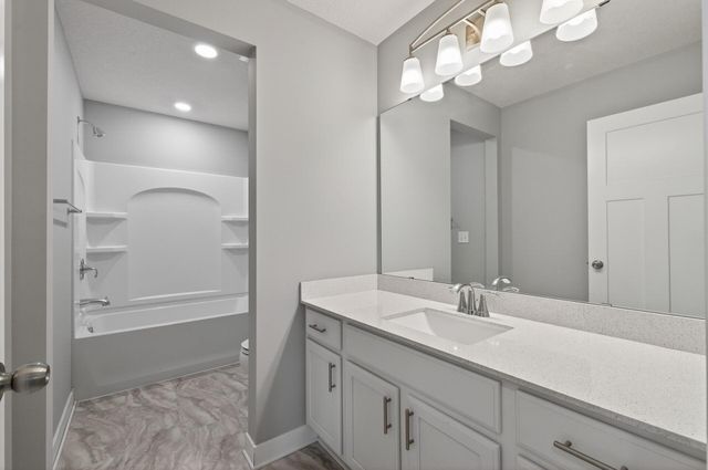 1083 152nd Avenue NW, Andover, MN 55304