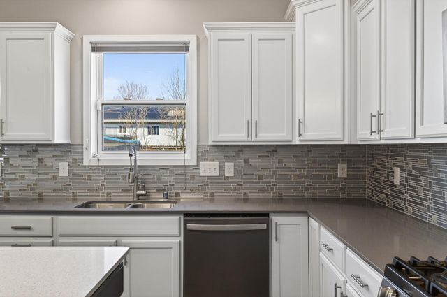 1083 152nd Avenue NW, Andover, MN 55304