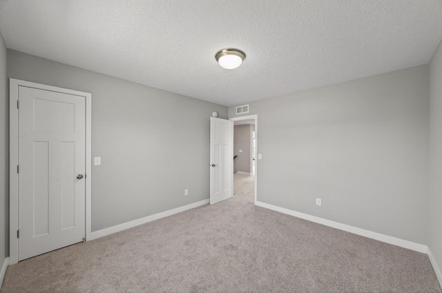 1083 152nd Avenue NW, Andover, MN 55304