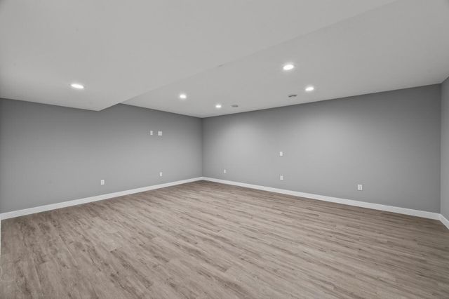 1083 152nd Avenue NW, Andover, MN 55304