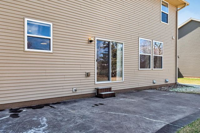 1083 152nd Avenue NW, Andover, MN 55304