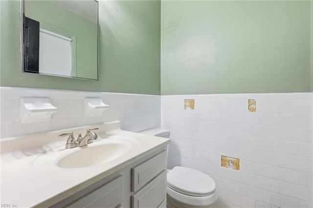 740 Avalon AVE, Virginia Beach, VA 23464