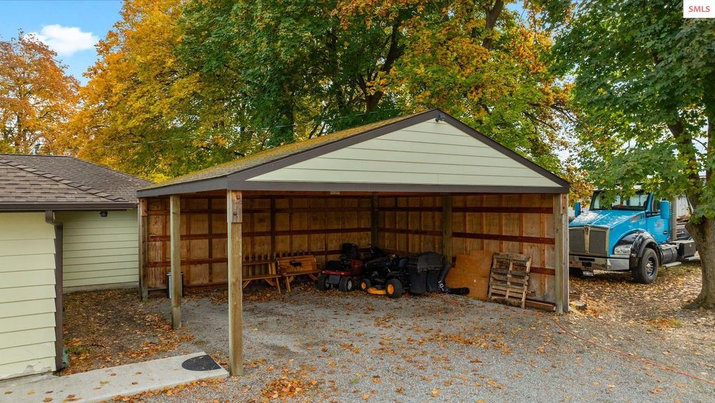 8960 W Ante Rd, Post Falls, ID 83854 photo 14