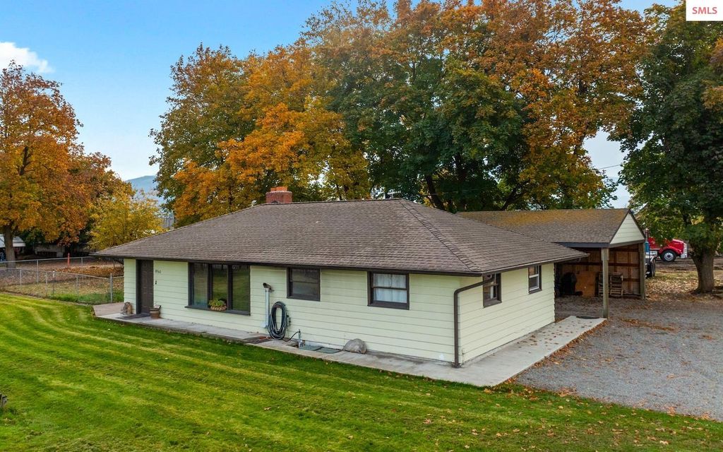 8960 W Ante Rd, Post Falls, ID 83854 photo 5