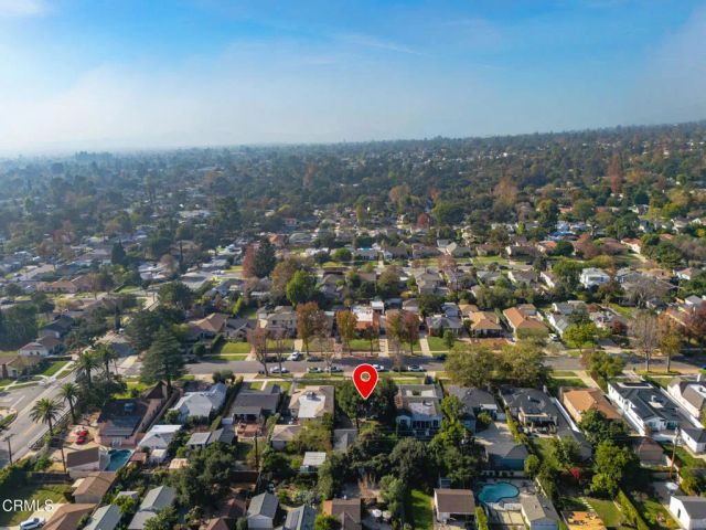 1716 N Roosevelt Avenue, Altadena, CA 91001