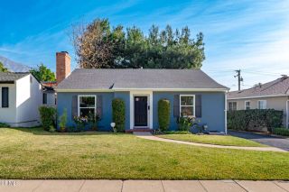 1716 N Roosevelt Avenue, Altadena, CA 91001