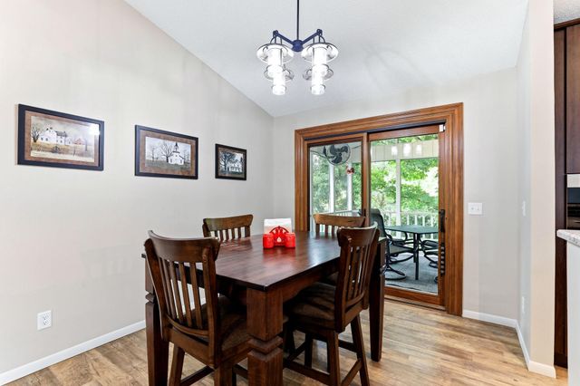 3635 Blue Jay Court, Eagan, MN 55123