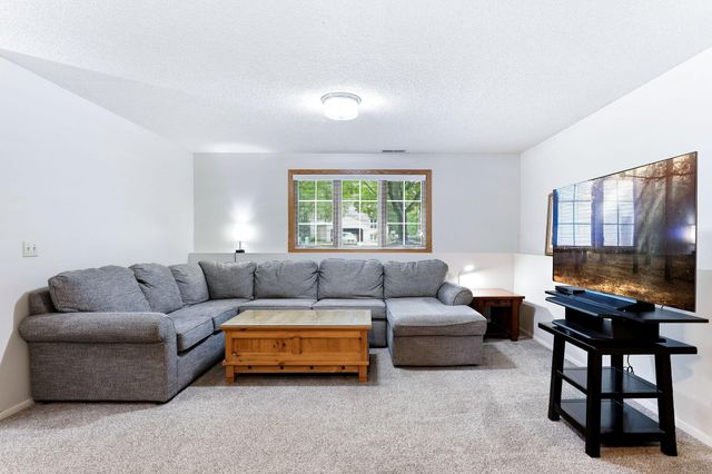 3635 Blue Jay Court, Eagan, MN 55123