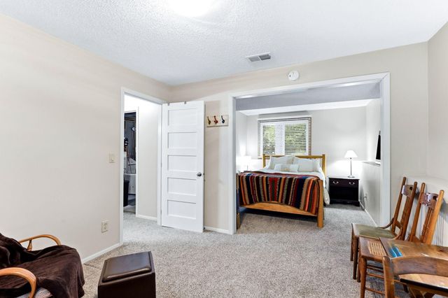 3635 Blue Jay Court, Eagan, MN 55123