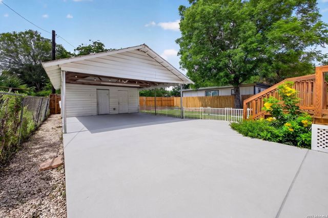446 Kayton Ave, San Antonio, TX 78210