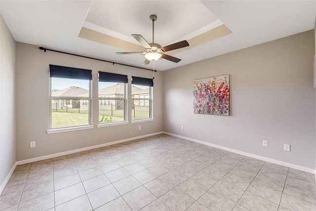 614 Shoreside Drive, Richmond, TX 77469