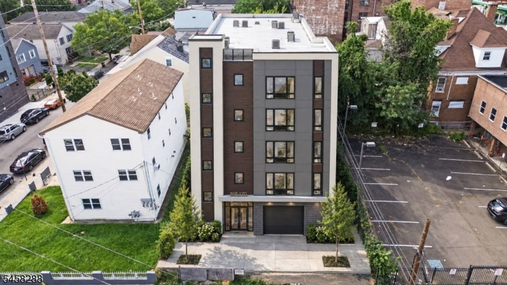 168 Carroll St, Paterson City, NJ 07501 — photo 2