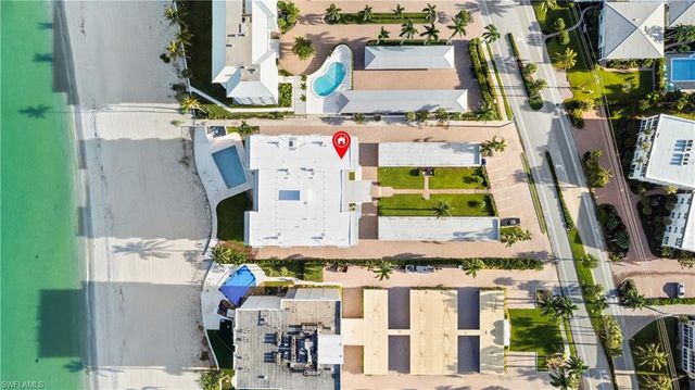 1977 Gulf Shore BLVD N 306, Naples, FL 34102
