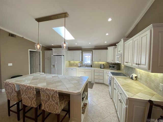 151 Villa Point, Hot Springs, AR 71913