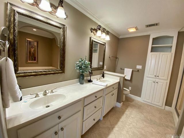 151 Villa Point, Hot Springs, AR 71913