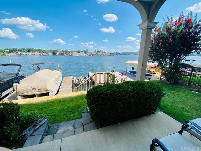 151 Villa Point, Hot Springs, AR 71913