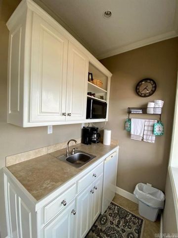 151 Villa Point, Hot Springs, AR 71913