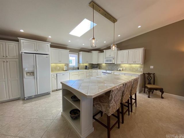 151 Villa Point, Hot Springs, AR 71913